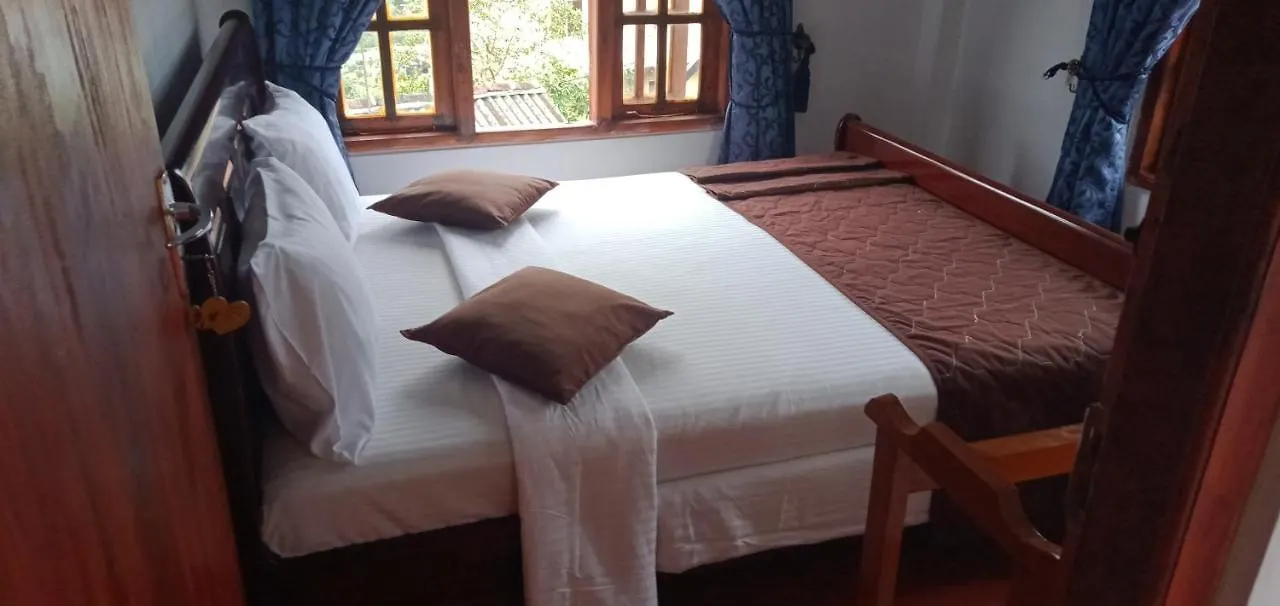 The Train View Bed & Breakfast Nuwara Eliya